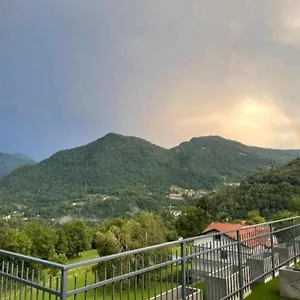 ederahouse.it-lombardy.com/